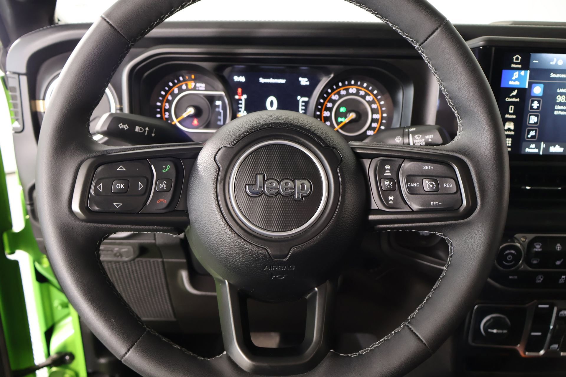 New 2025 Jeep Gladiator Sport AWD/4WD image 3
