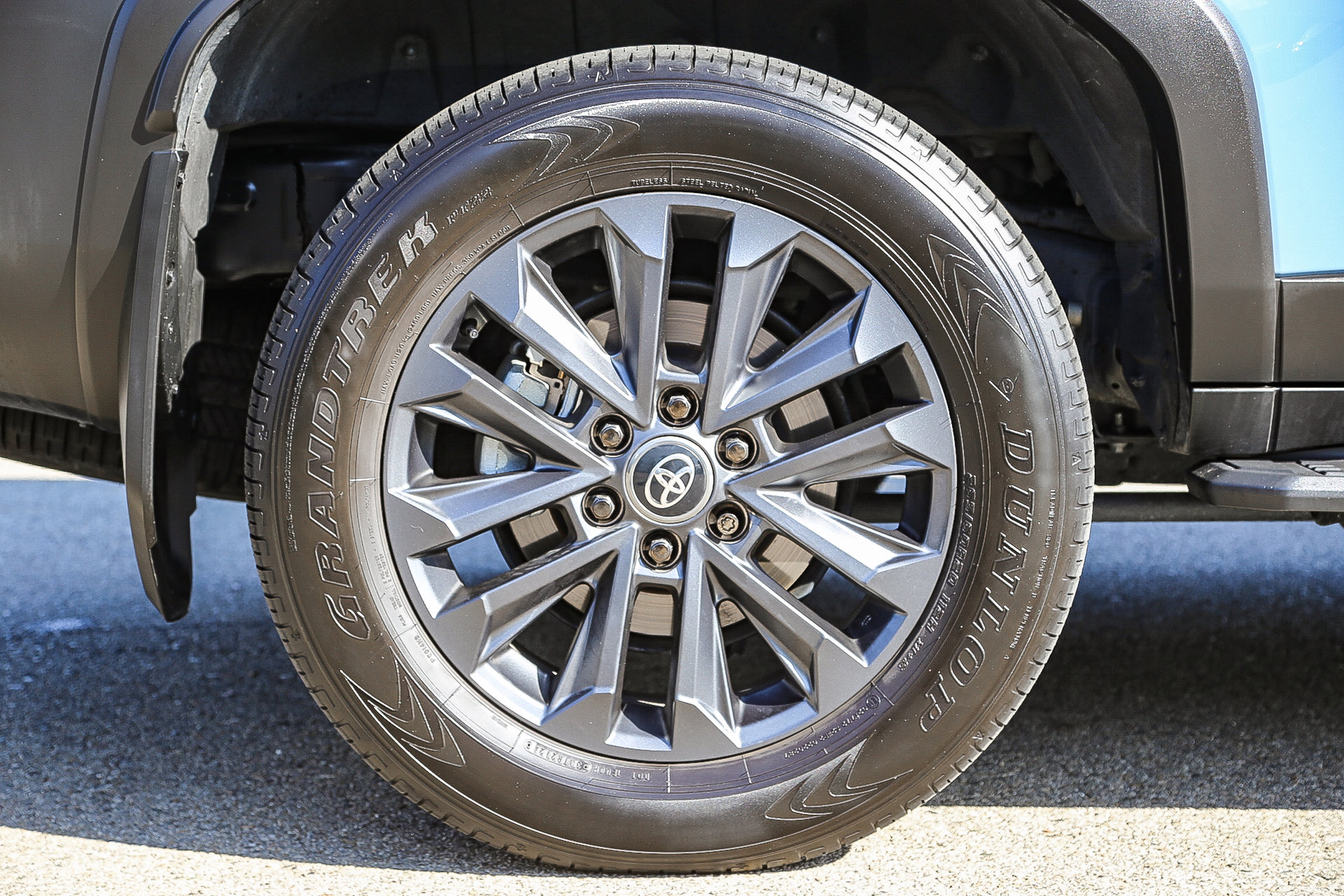 Used 2024 Toyota Land Cruiser w/ Premium Package image 11