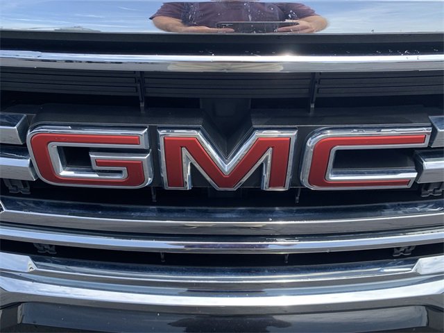 Certified 2023 GMC Acadia SLE w/ Driver Convenience Package image 31