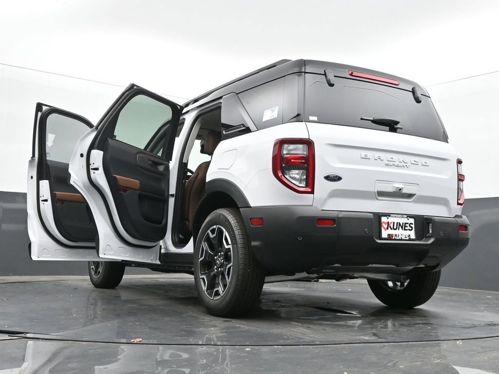 New 2025 Ford Bronco Sport Outer Banks w/ Outer Banks Tech Package+ image 72