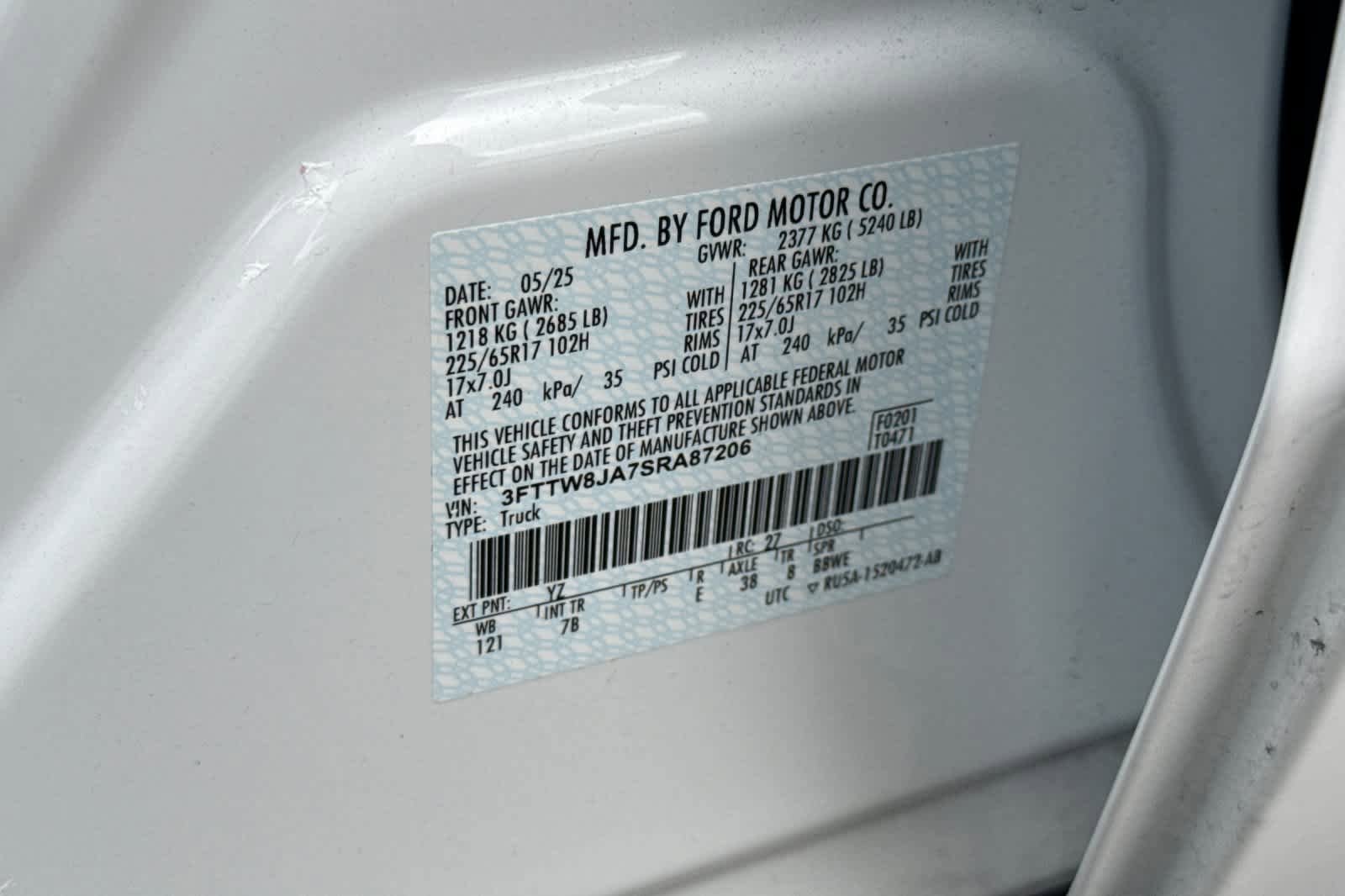 Used 2025 Ford Maverick XLT w/ Equipment Group 302A AWD/4WD image 33