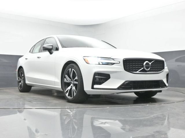 Used 2023 Volvo S60 B5 Core w/ Climate Package AWD/4WD image 11