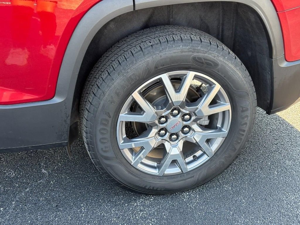 Used 2021 GMC Acadia SLT FWD image 9