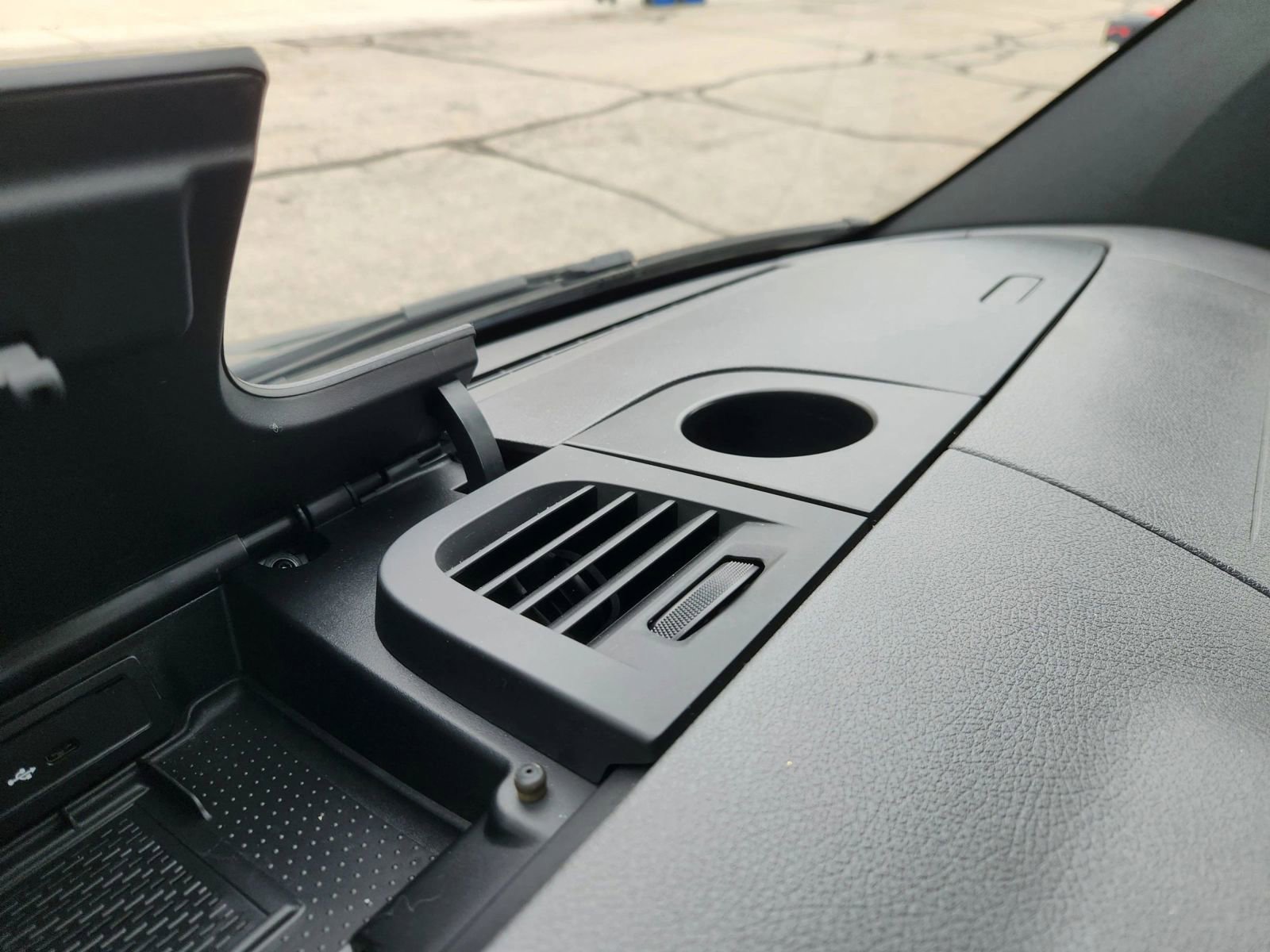 Used 2023 Mercedes-Benz Sprinter 2500 image 64