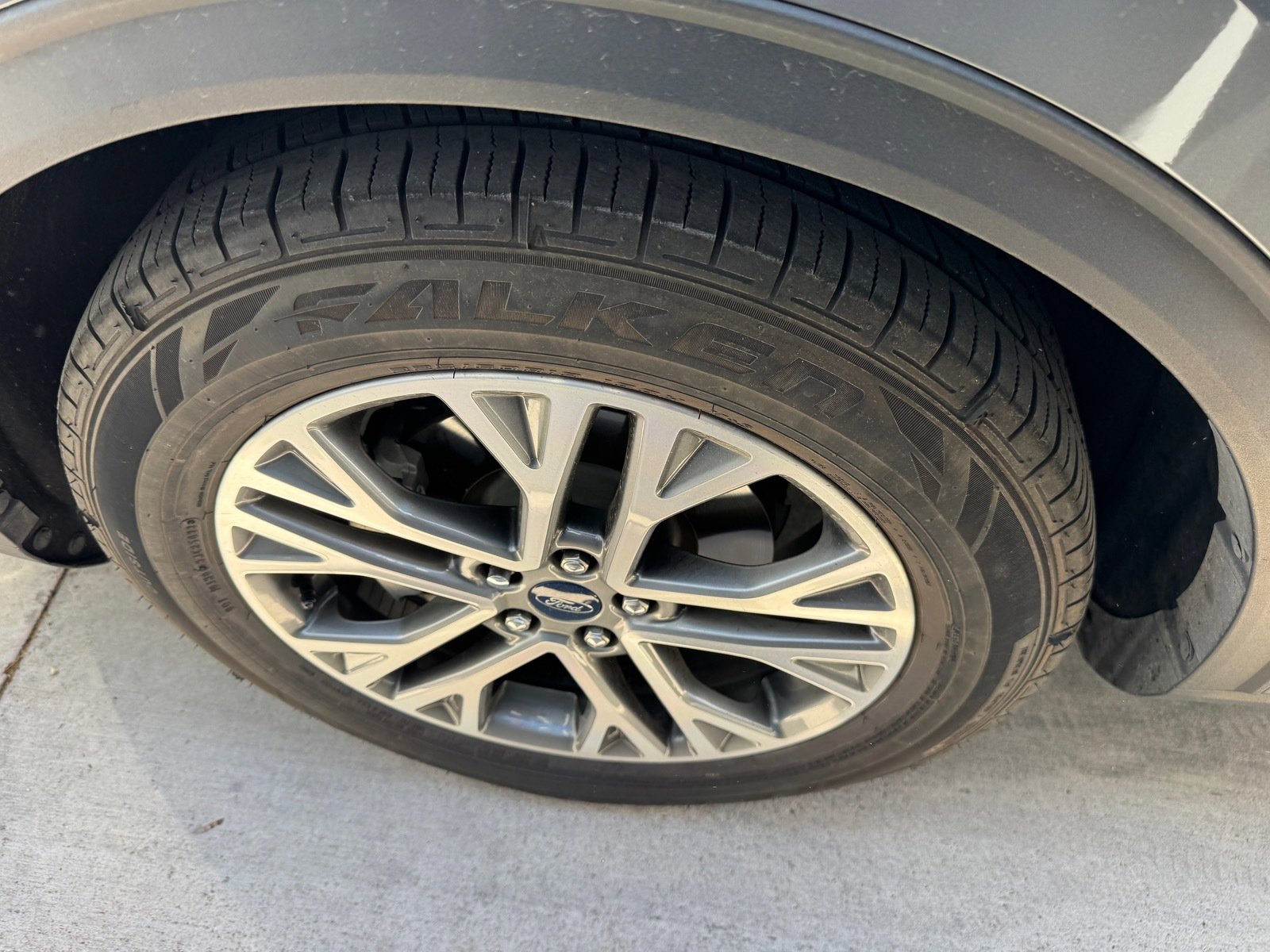 Used 2022 Ford Escape SEL w/ Technology Package image 8