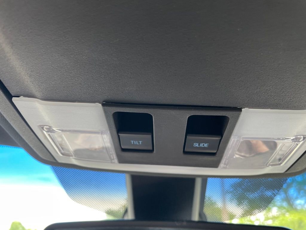 Used 2016 Ford Taurus SHO w/ Equipment Group 401A AWD/4WD image 30