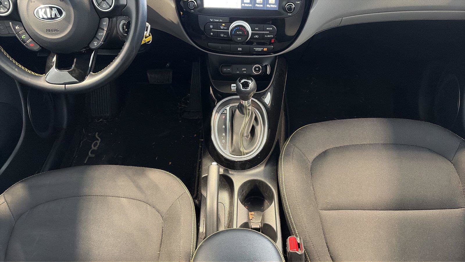 Used 2016 Kia Soul + w/ Audio Package FWD image 23