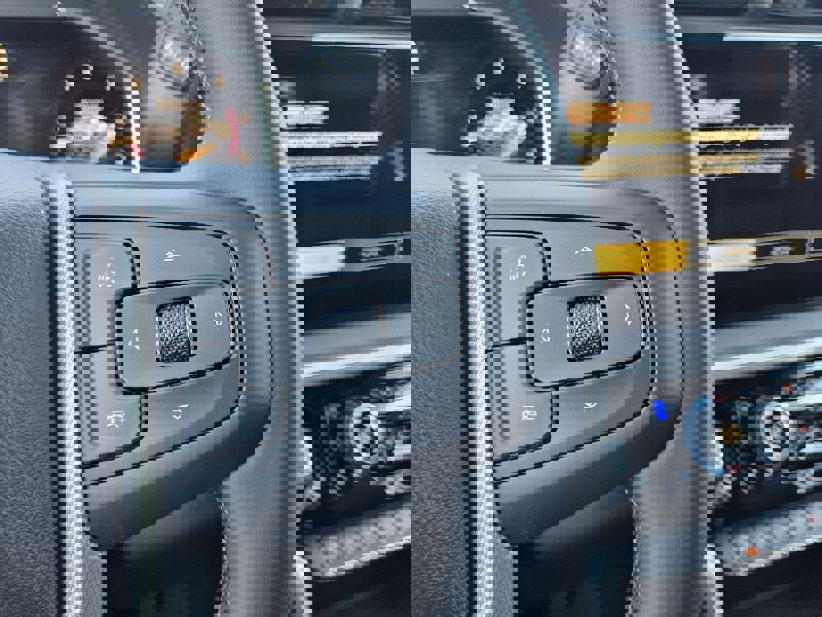 New 2026 GMC Sierra 2500 Denali w/ Denali Reserve Package image 14