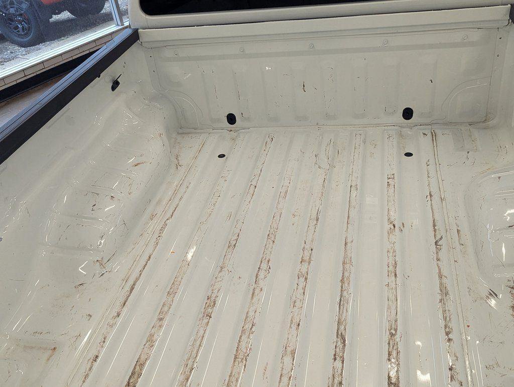 Used 2024 Nissan Frontier SV w/ Technology Package image 25