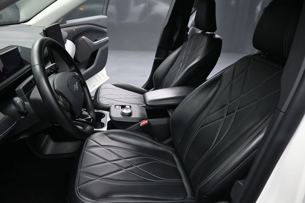Used 2023 Ford Mustang Mach-E Select RWD image 9