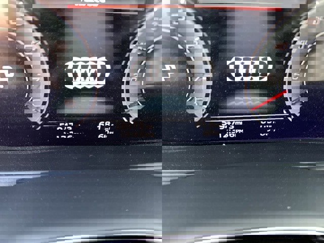 Used 2021 Audi Q7 3.0T Premium Plus w/ Executive Package image 13