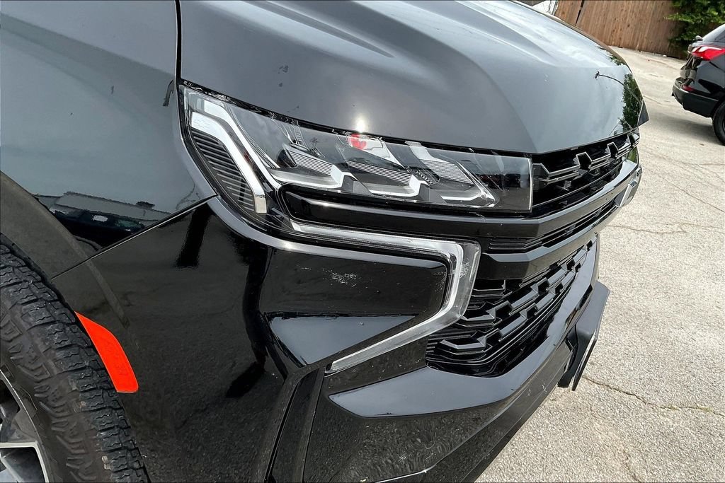 Used 2024 Chevrolet Tahoe Z71 w/ Luxury Package AWD/4WD image 27