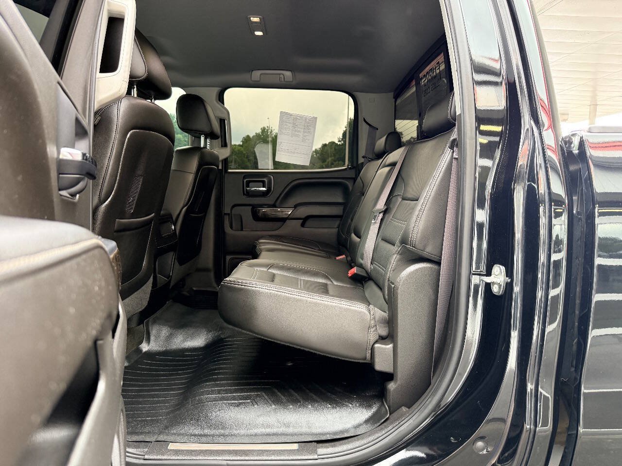Used 2015 GMC Sierra 2500 Denali w/ Duramax Plus Package AWD/4WD image 36