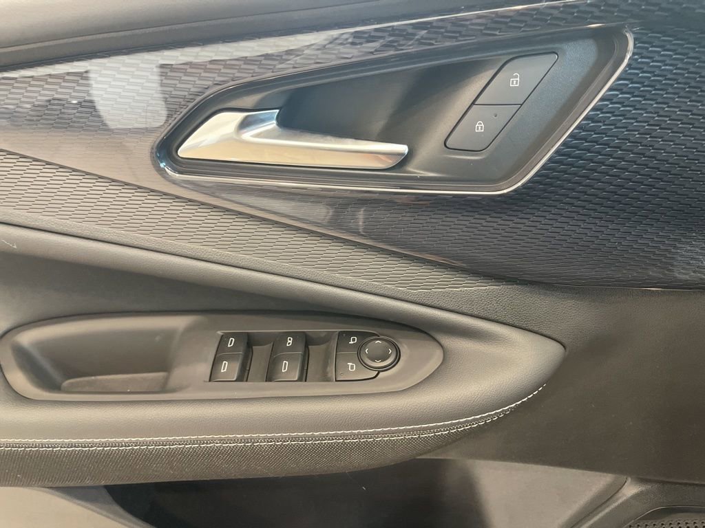 New 2025 Chevrolet Blazer EV LT AWD/4WD image 22