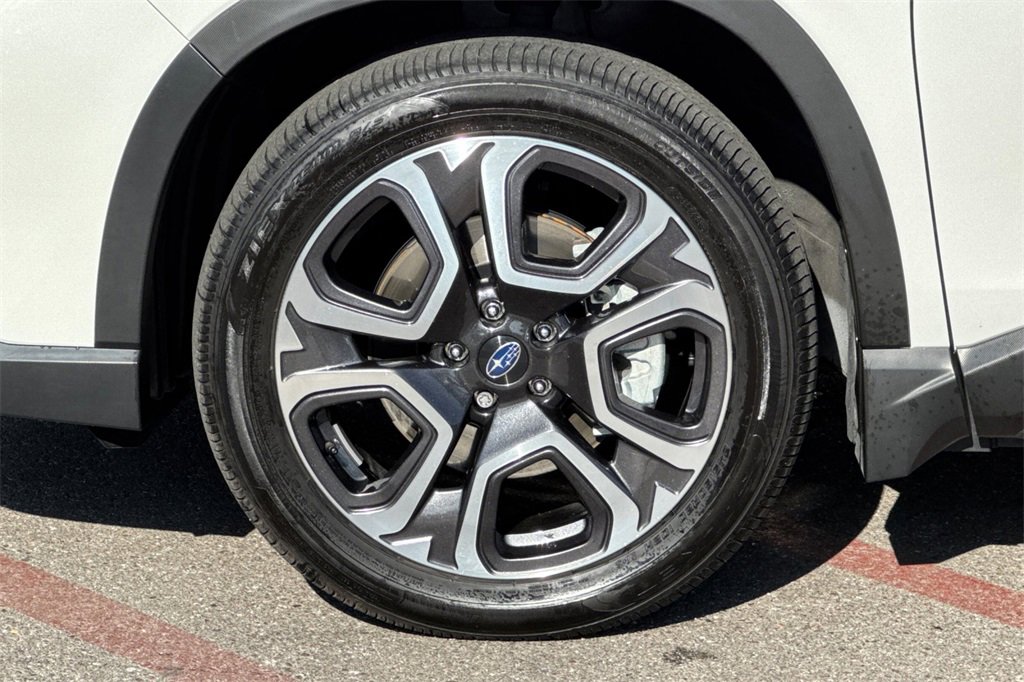 Certified 2024 Subaru Ascent Touring image 33