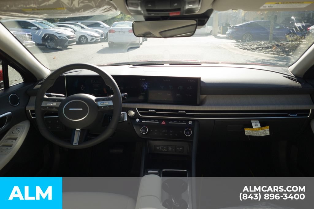 Certified 2025 Hyundai Sonata SEL FWD image 18