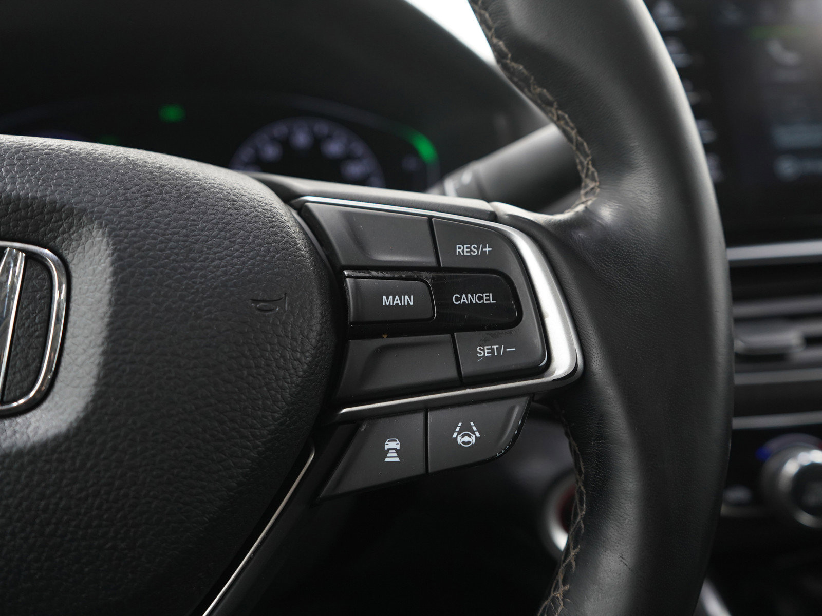 Used 2019 Honda Accord EX-L image 23