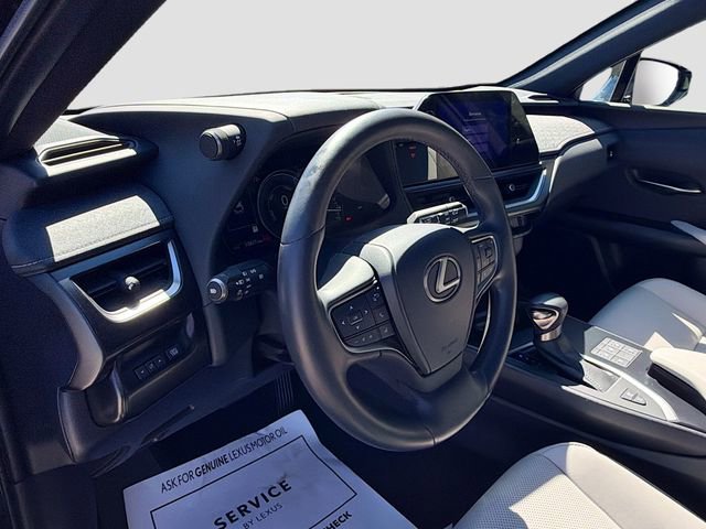 Used 2023 Lexus UX 250h FWD w/ Accessory Package (Z1) image 25