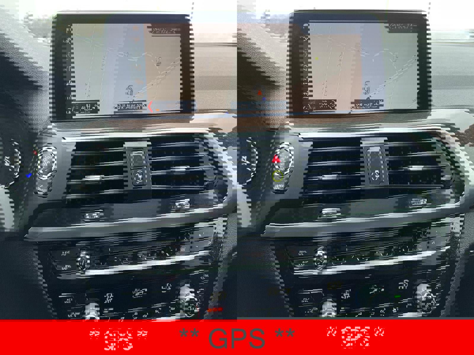 Used 2019 BMW X3 xDrive30i w/ Convenience Package image 3