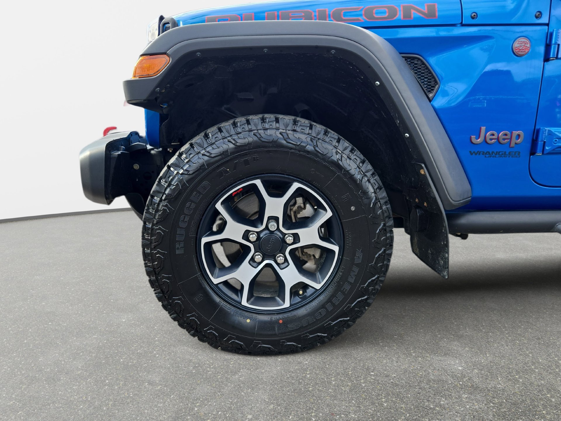 Used 2021 Jeep Wrangler Unlimited Rubicon w/ Cold Weather Group AWD/4WD image 39