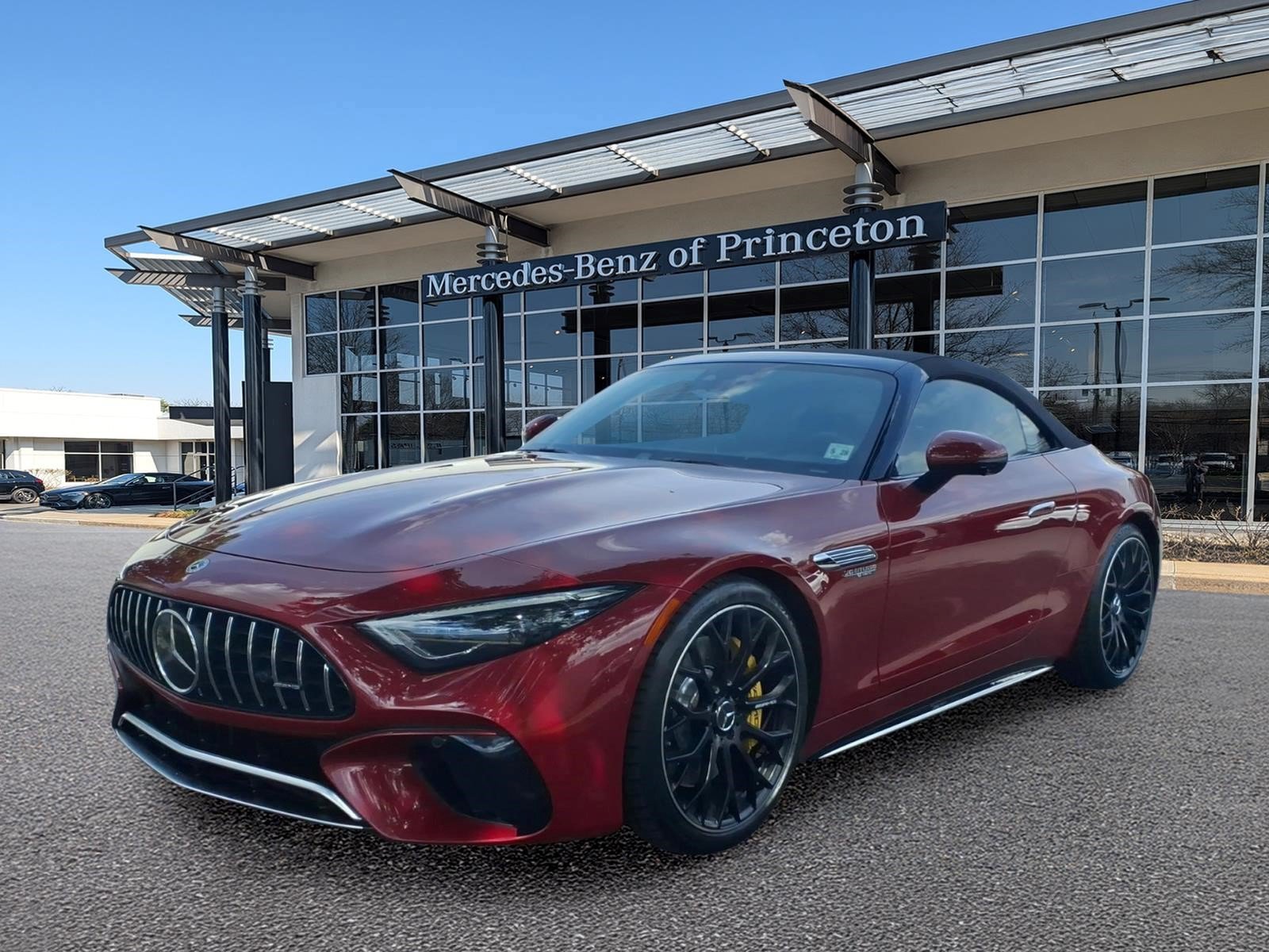Certified 2022 Mercedes-Benz SL 63 AMG 4MATIC image 7