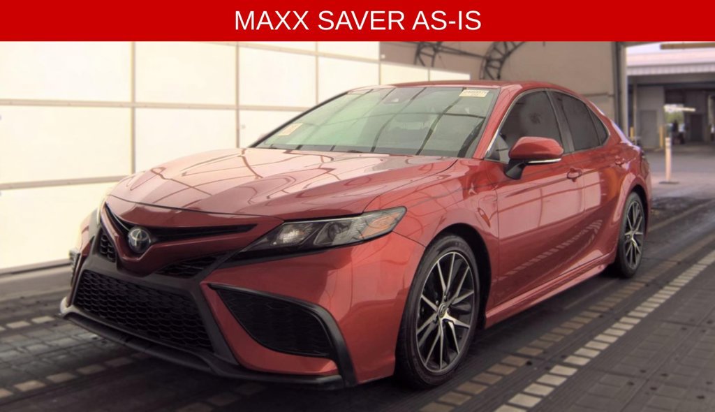 Used 2022 Toyota Camry SE FWD image 1
