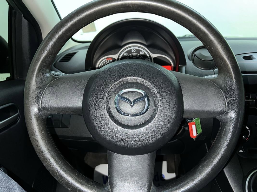 Used 2012 MAZDA MAZDA2 Sport FWD image 20