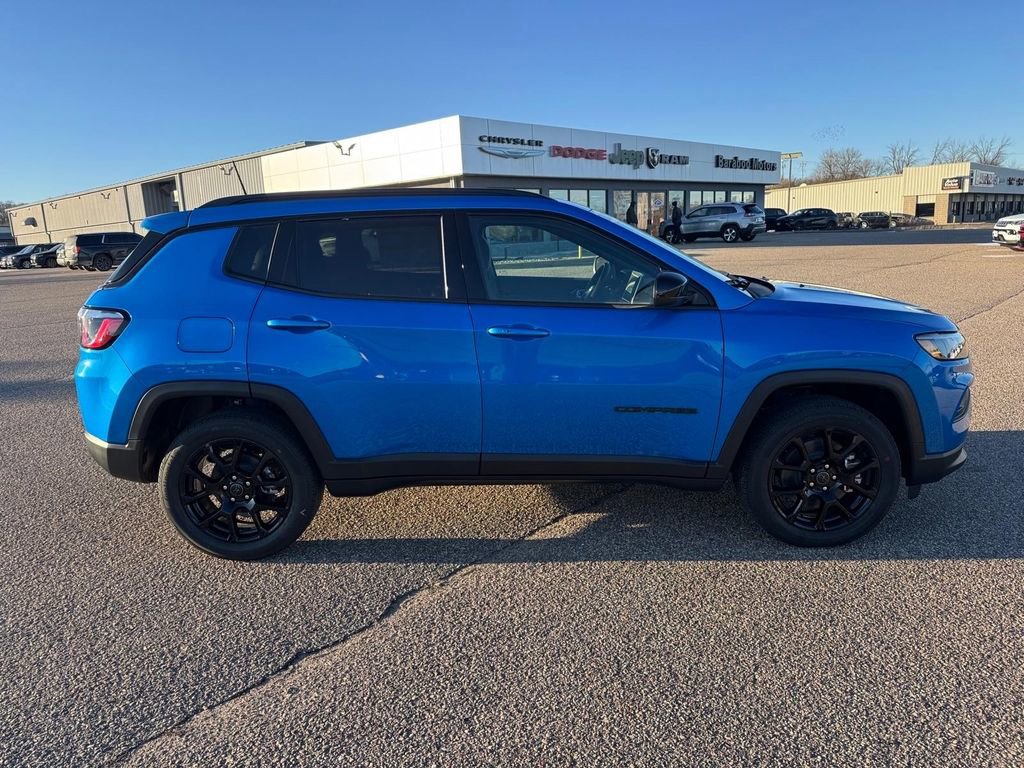 New 2026 Jeep Compass Latitude w/ Sun and Sound Group AWD/4WD image 2