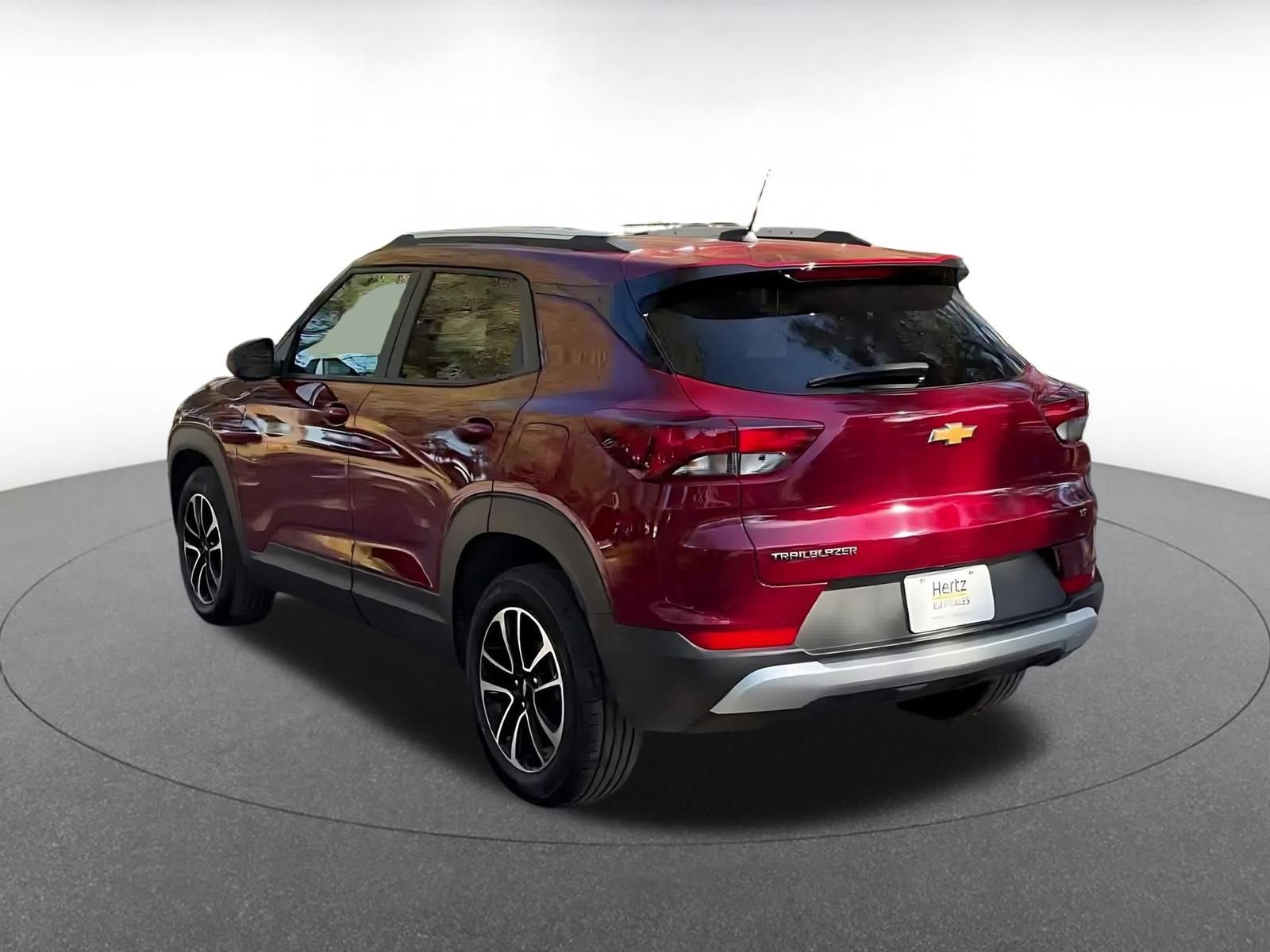 Used 2025 Chevrolet TrailBlazer LT image 11