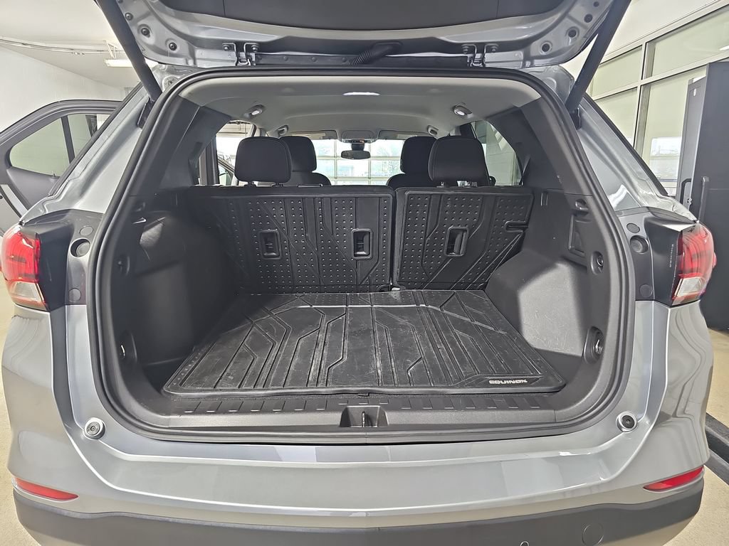 Certified 2024 Chevrolet Equinox LT AWD/4WD image 15