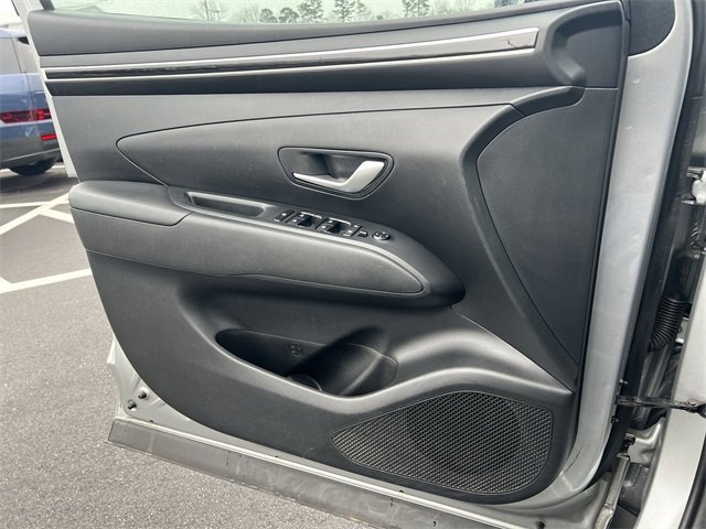 Used 2022 Hyundai Tucson SEL w/ Cargo Package image 16