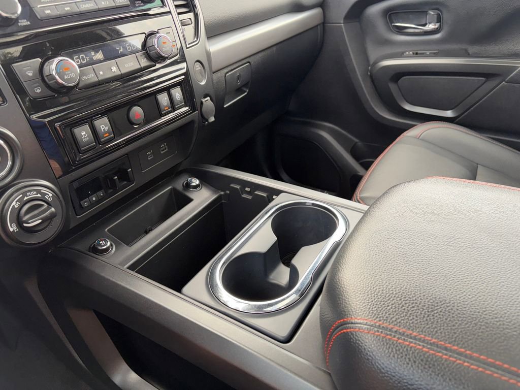 Used 2024 Nissan Titan PRO-4X w/ Pro-4x Convenience Package image 19