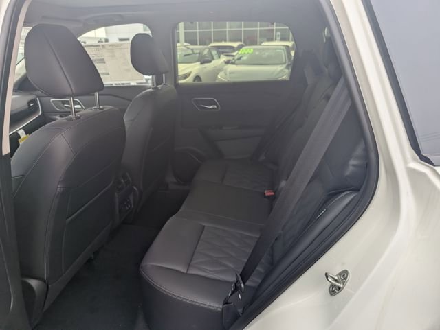 New 2026 Nissan Rogue Platinum w/ Platinum Premium Package image 10