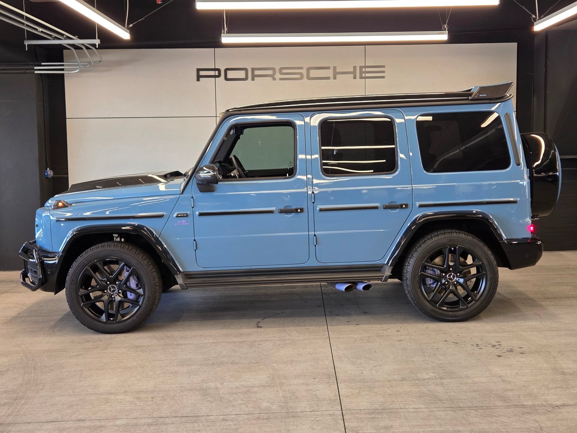 Used 2023 Mercedes-Benz G 63 AMG 4MATIC image 2