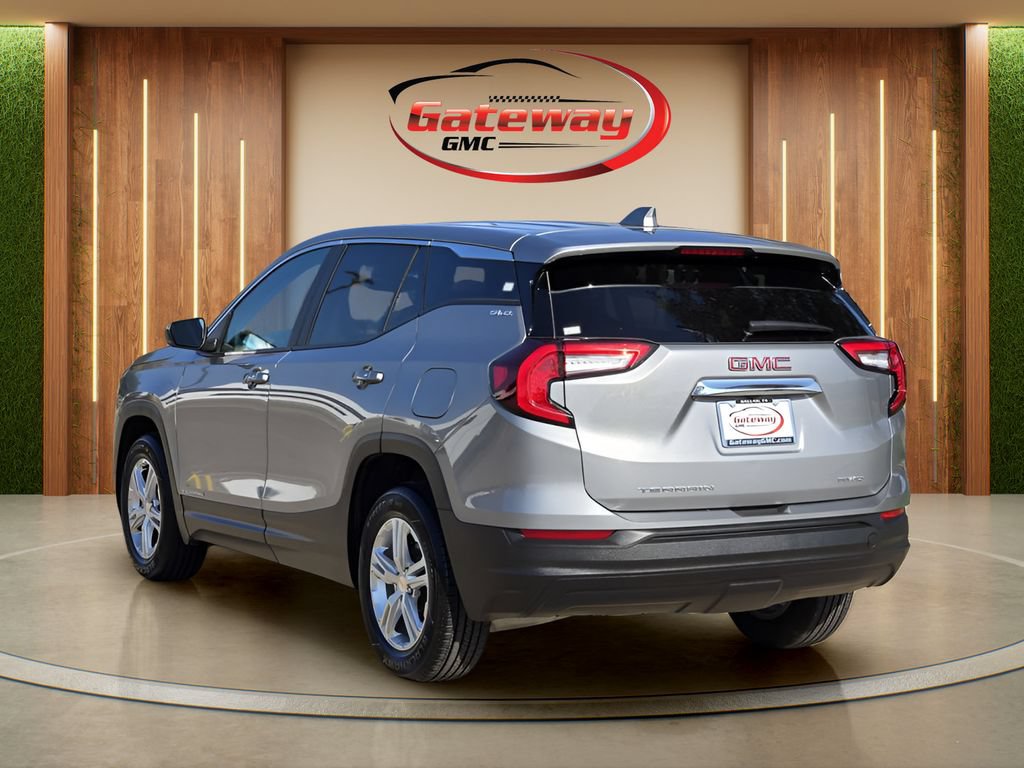 Used 2024 GMC Terrain SLE AWD/4WD image 7