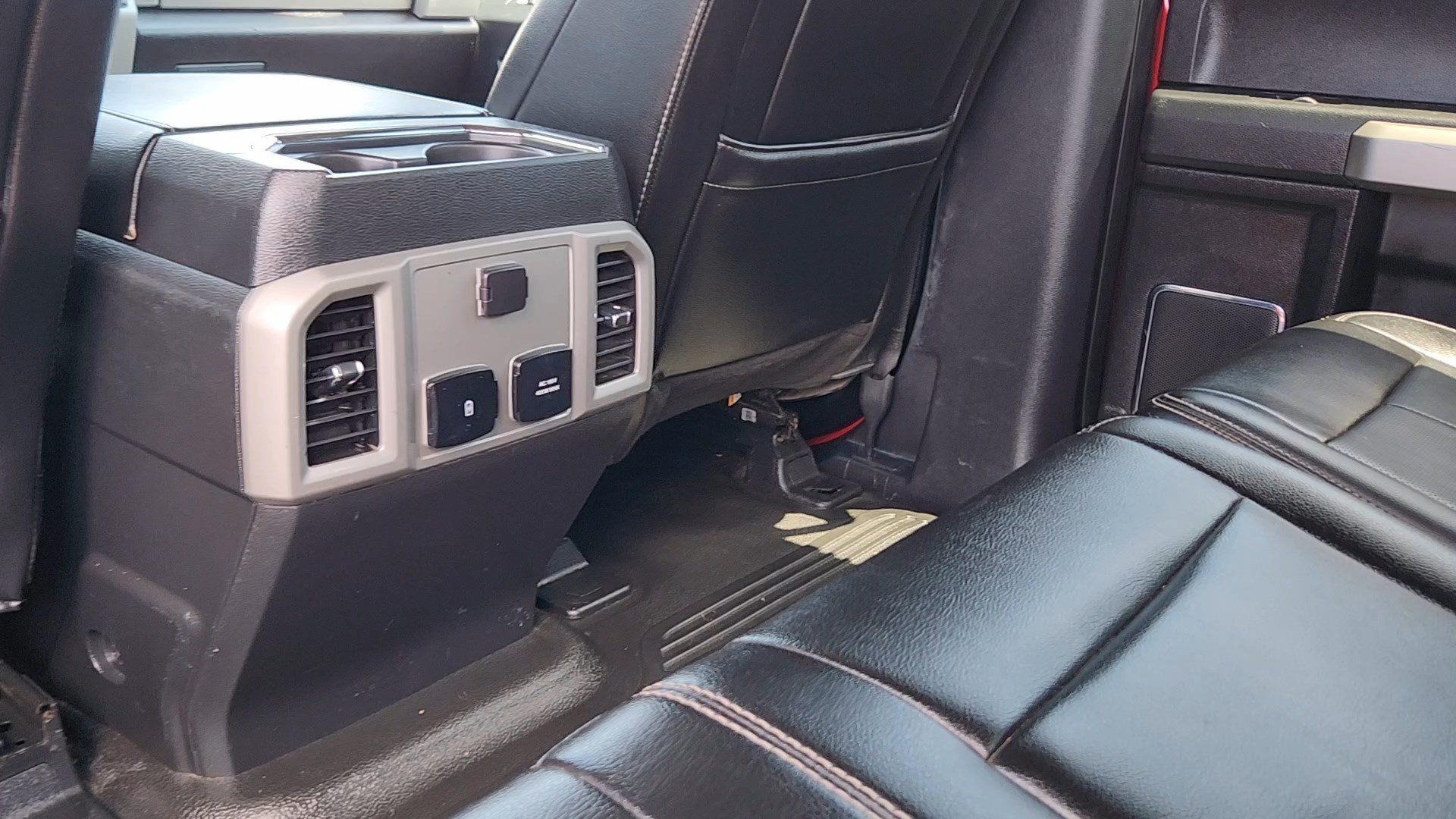 Certified 2021 Ford F250 Lariat w/ Lariat Value Package AWD/4WD image 16