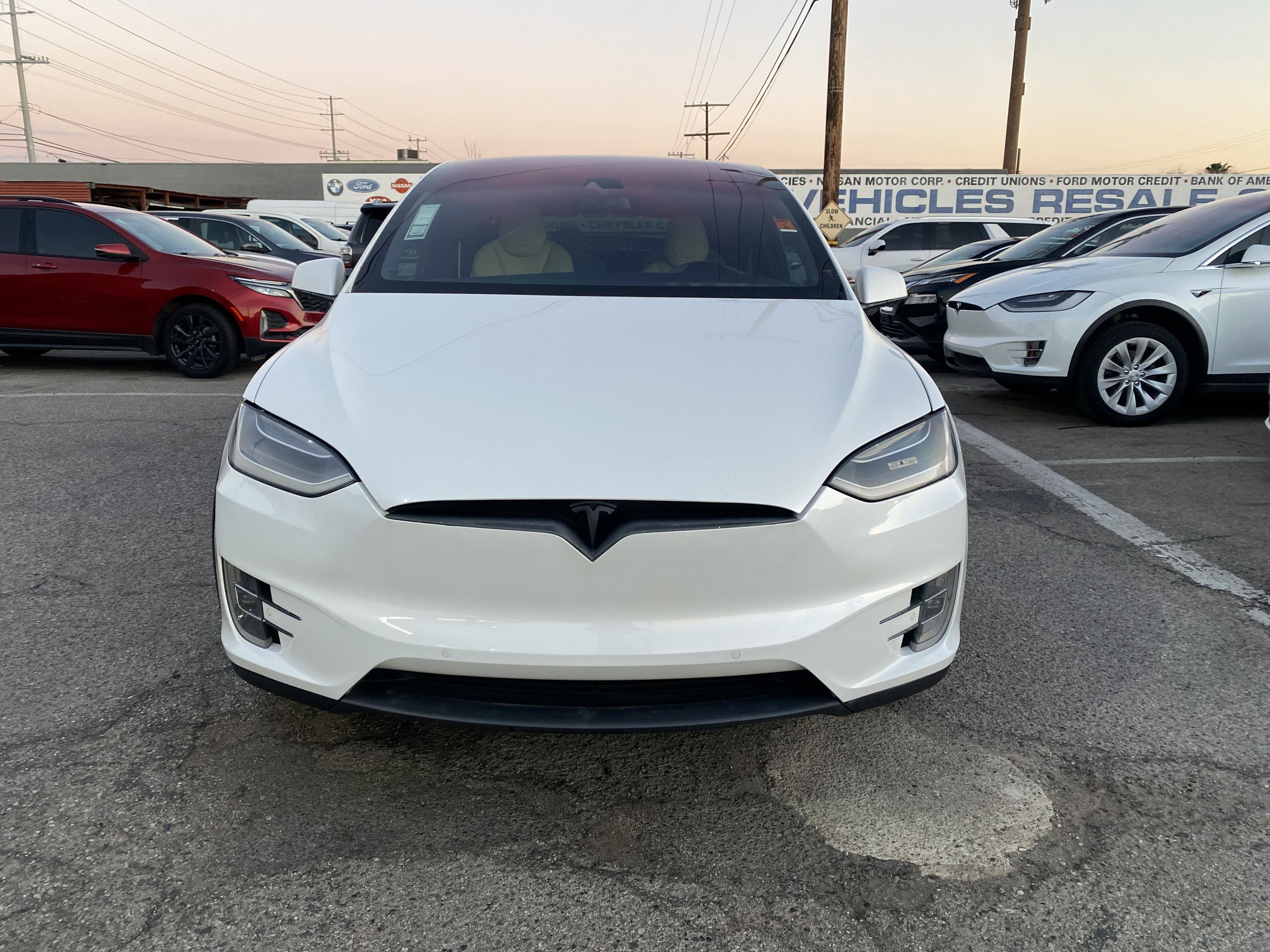 Used 2016 Tesla Model X 75D image 3