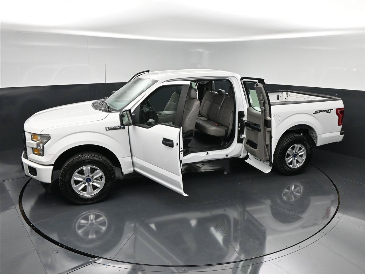 Used 2017 Ford F150 XL w/ Equipment Group 101A Mid AWD/4WD image 37