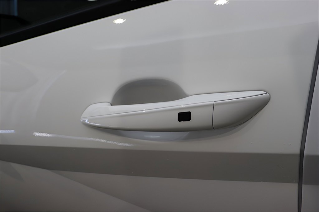 New 2026 Hyundai Elantra Sport image 6