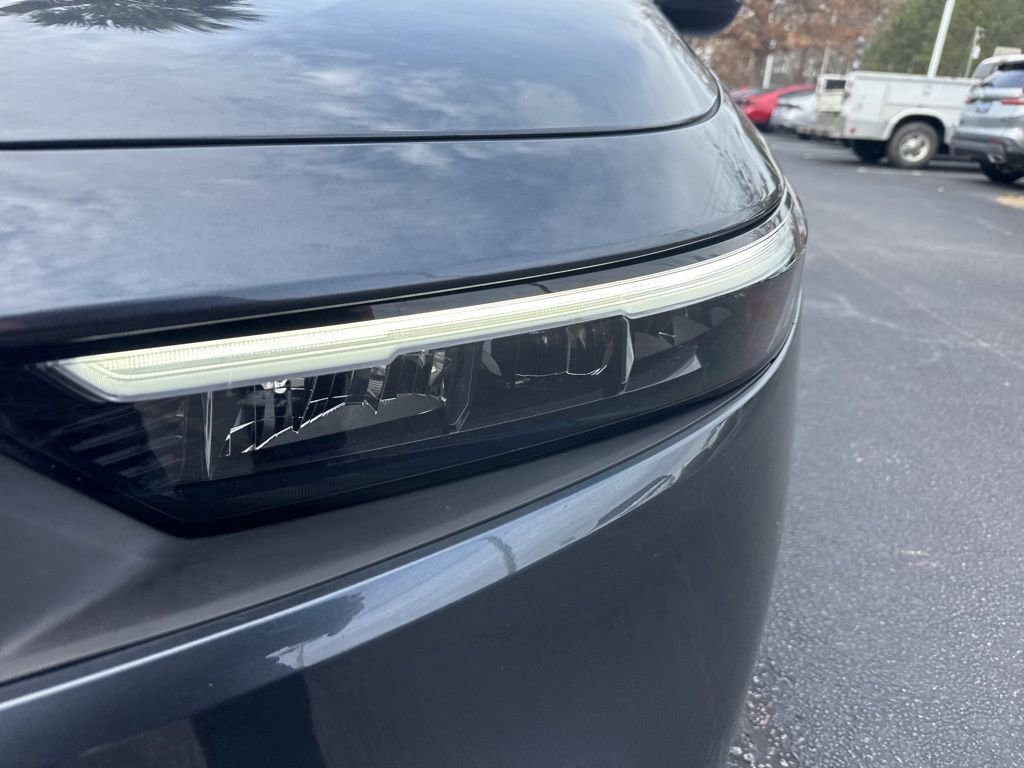 Certified 2023 Honda Accord EX image 9