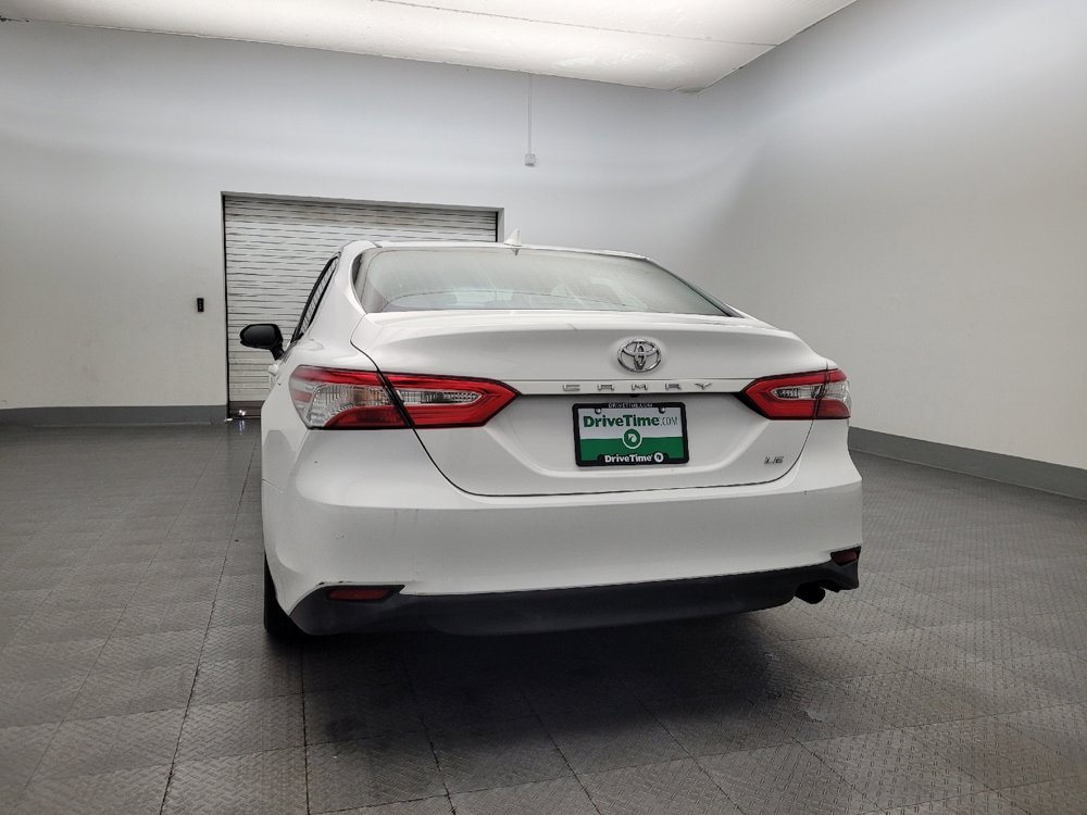 Used 2019 Toyota Camry LE image 6