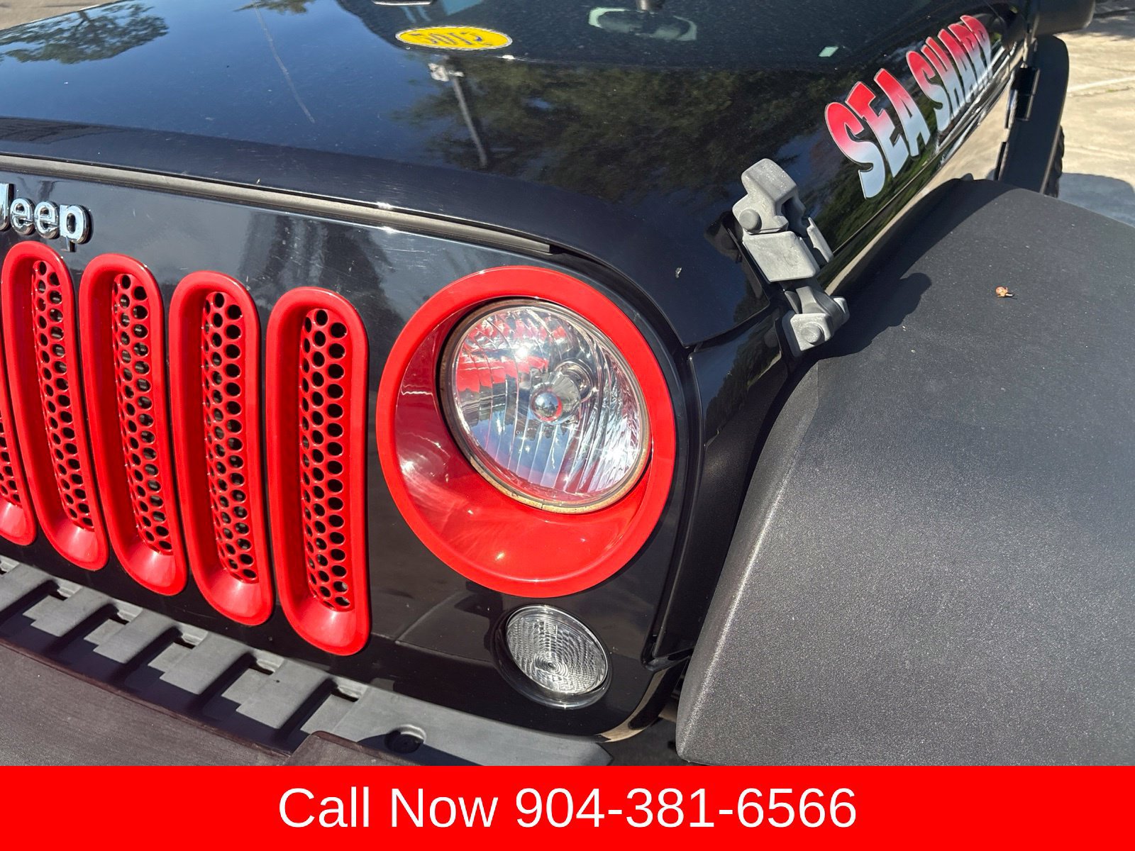 Used 2015 Jeep Wrangler Sport AWD/4WD image 9