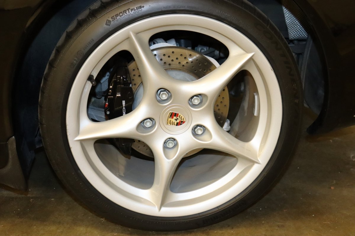 Used 2003 Porsche 911 Carrera image 6