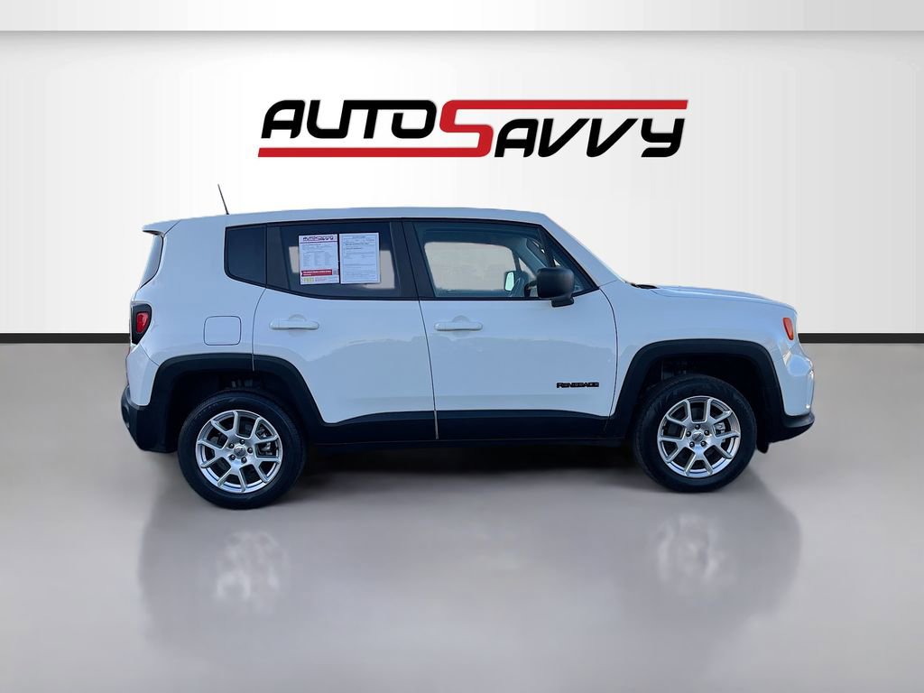 Used 2023 Jeep Renegade Latitude image 8