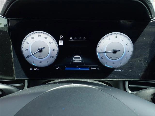 Used 2025 Hyundai Elantra SEL FWD image 23