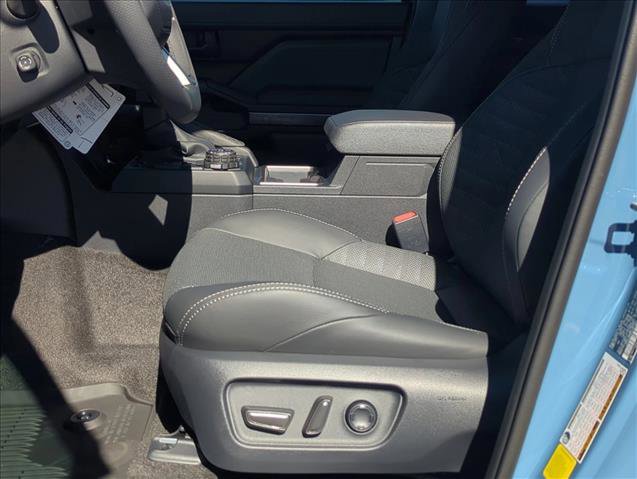 New 2025 Toyota 4Runner TRD Off-Road Premium image 17