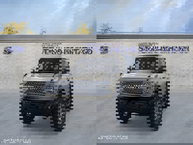 New 2025 Ford Bronco Badlands image 2