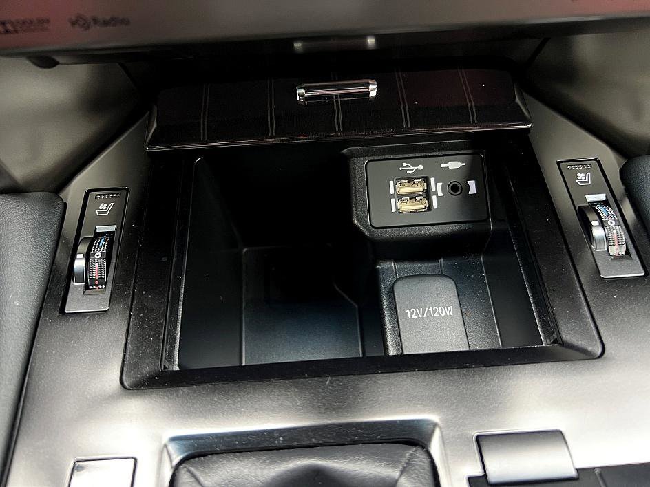 Used 2021 Lexus GX 460 Premium image 18