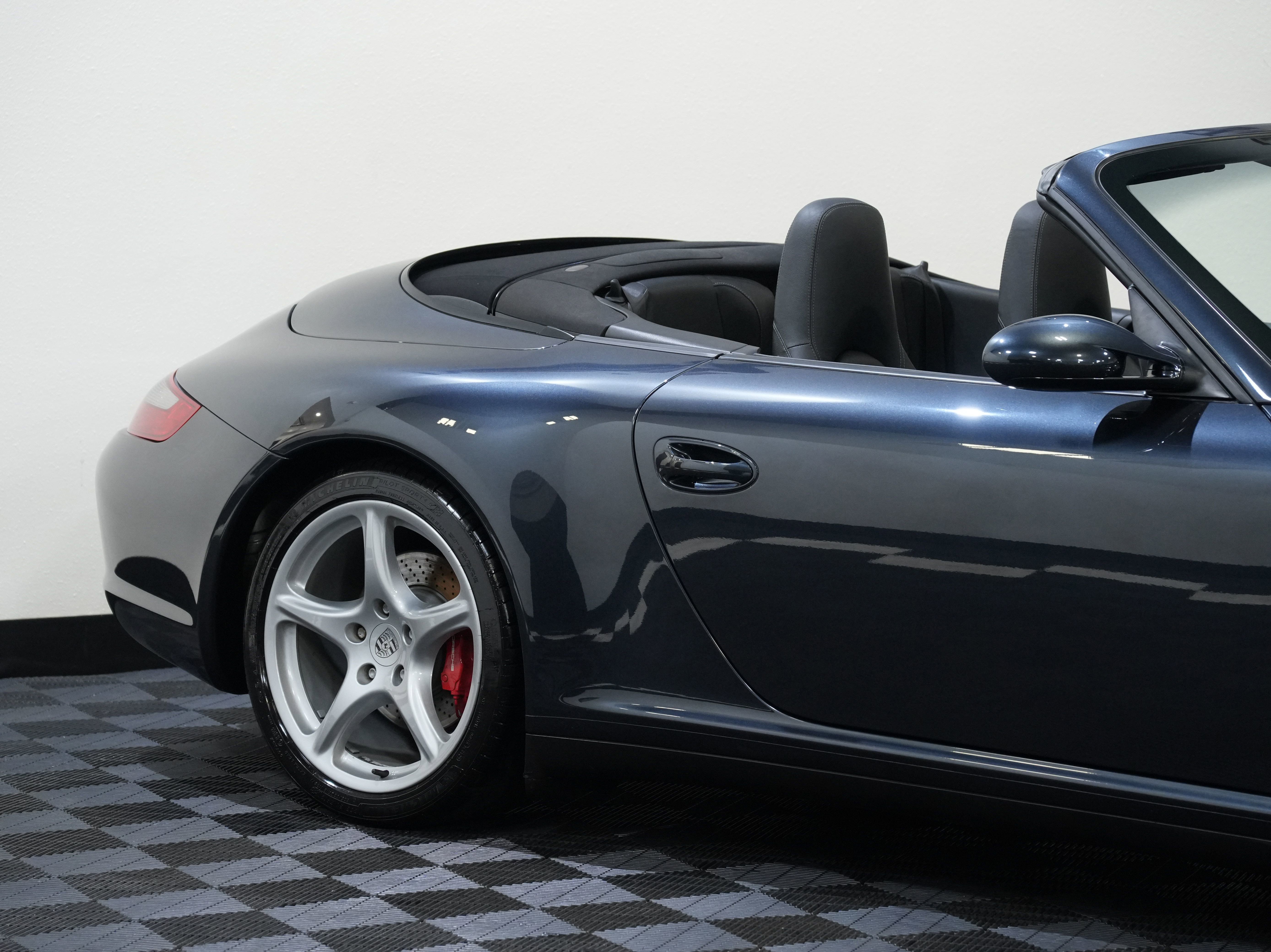 Used 2006 Porsche 911 Carrera 4S AWD/4WD image 14