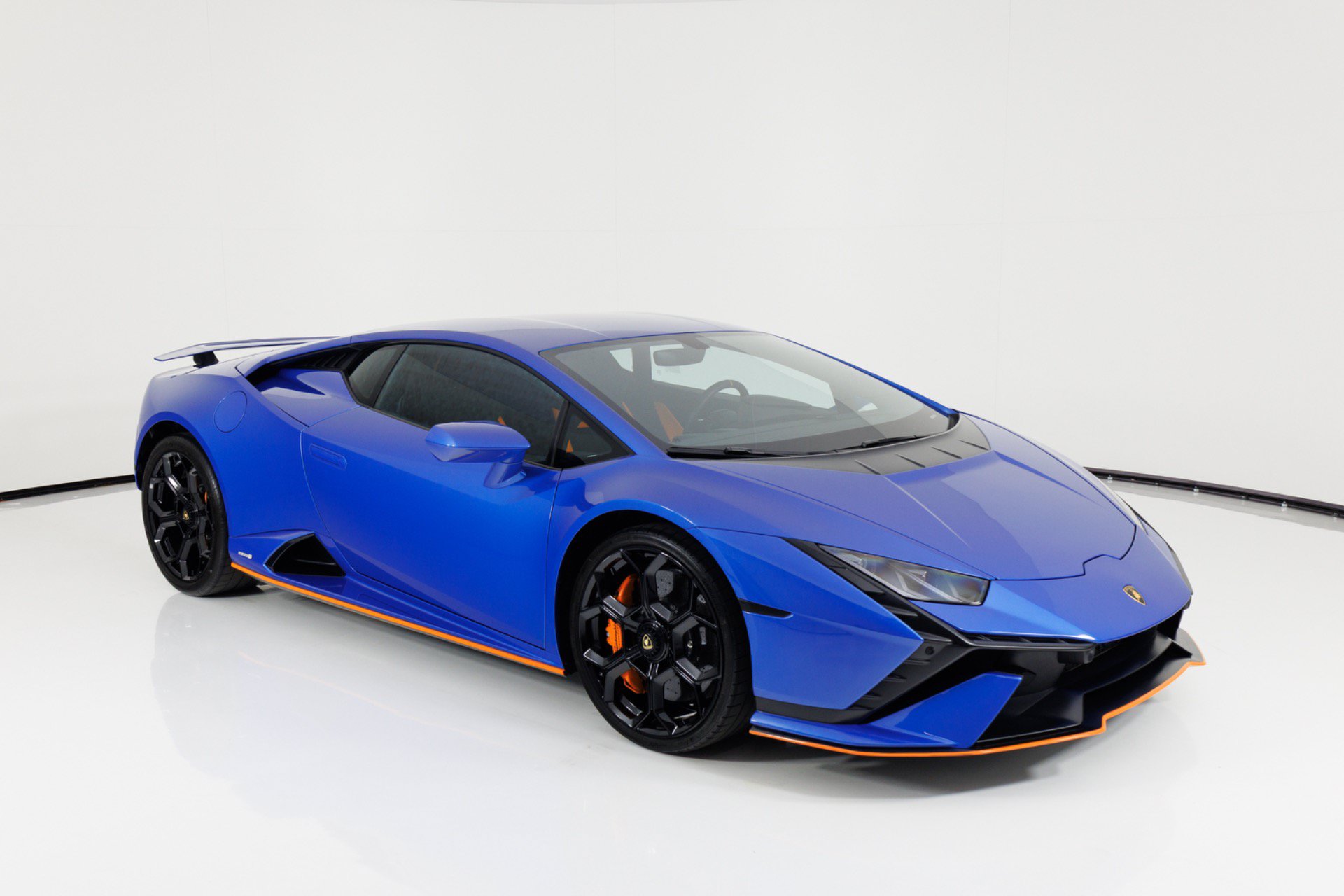 Used 2023 Lamborghini Huracan Tecnica RWD image 56